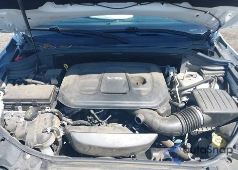 2019 Jeep Grand Cherokee Laredo E 4X4 z USA, uszkodzony, nr VIN 1C4RJFAG7KC618937